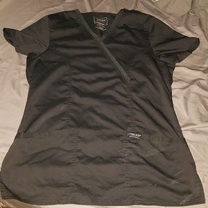 Cherokee revolution scrub top small